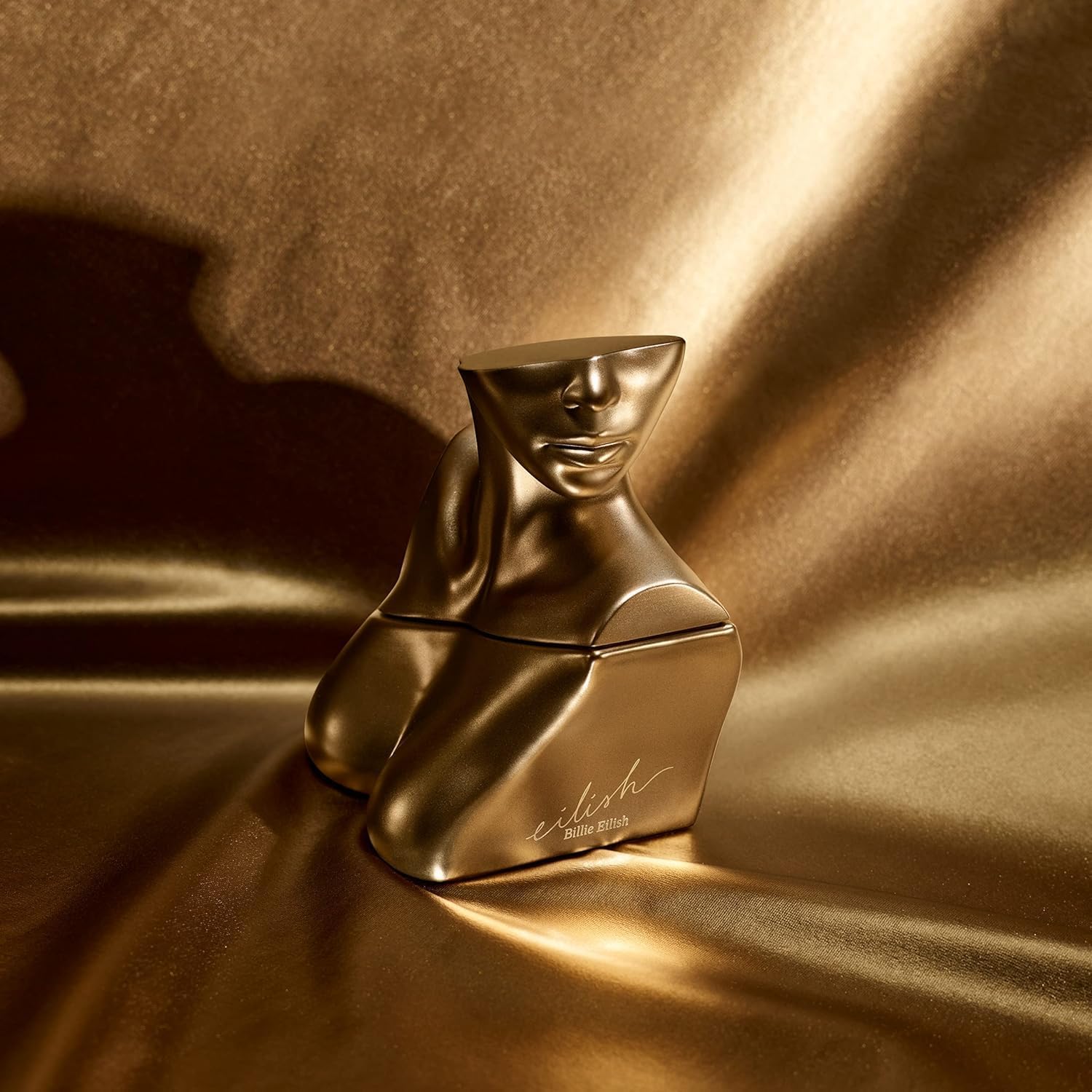 B. Eilish Gold Eau De Parfum 3 - مراجعة Luxury Lifestyle Events وسعره