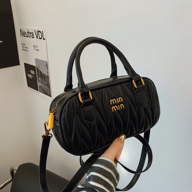 Women Luxury High End Leather  - مراجعة Luxury Lifestyle Us وسعره