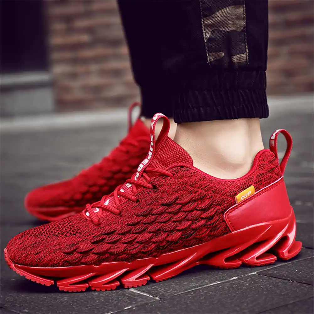 size 44 size 39 walking shoes  - مراجعة Luxury Lifestyle Gifts وسعره