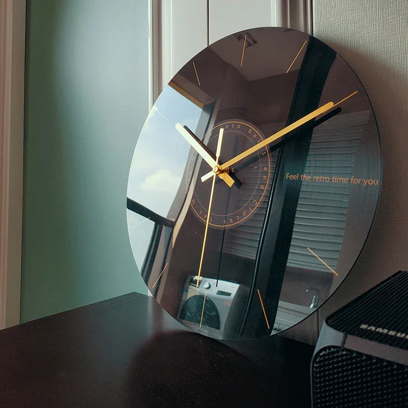 Luxury Silent Wall Clock Livin - مراجعة Luxury Lifestyle Gifts وسعره